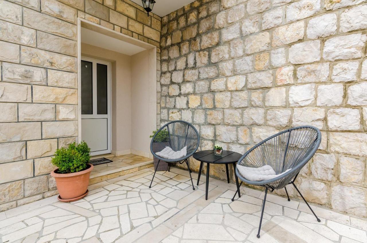 Apartment Lise Mokosica دوبروفينك المظهر الخارجي الصورة